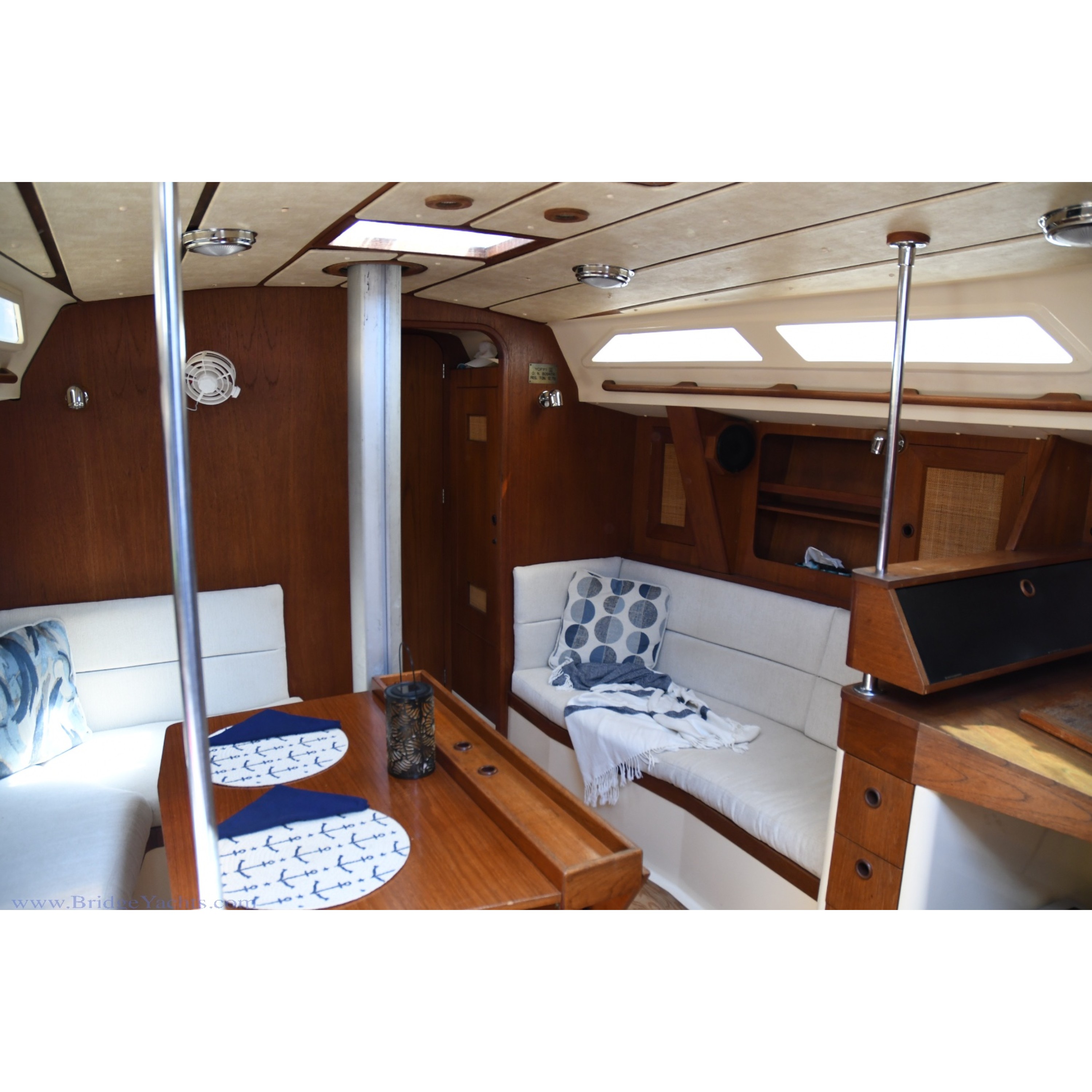 1987 CS 40 Canadian Sailcraft 1987 CS 40 Canadian Sailcraft