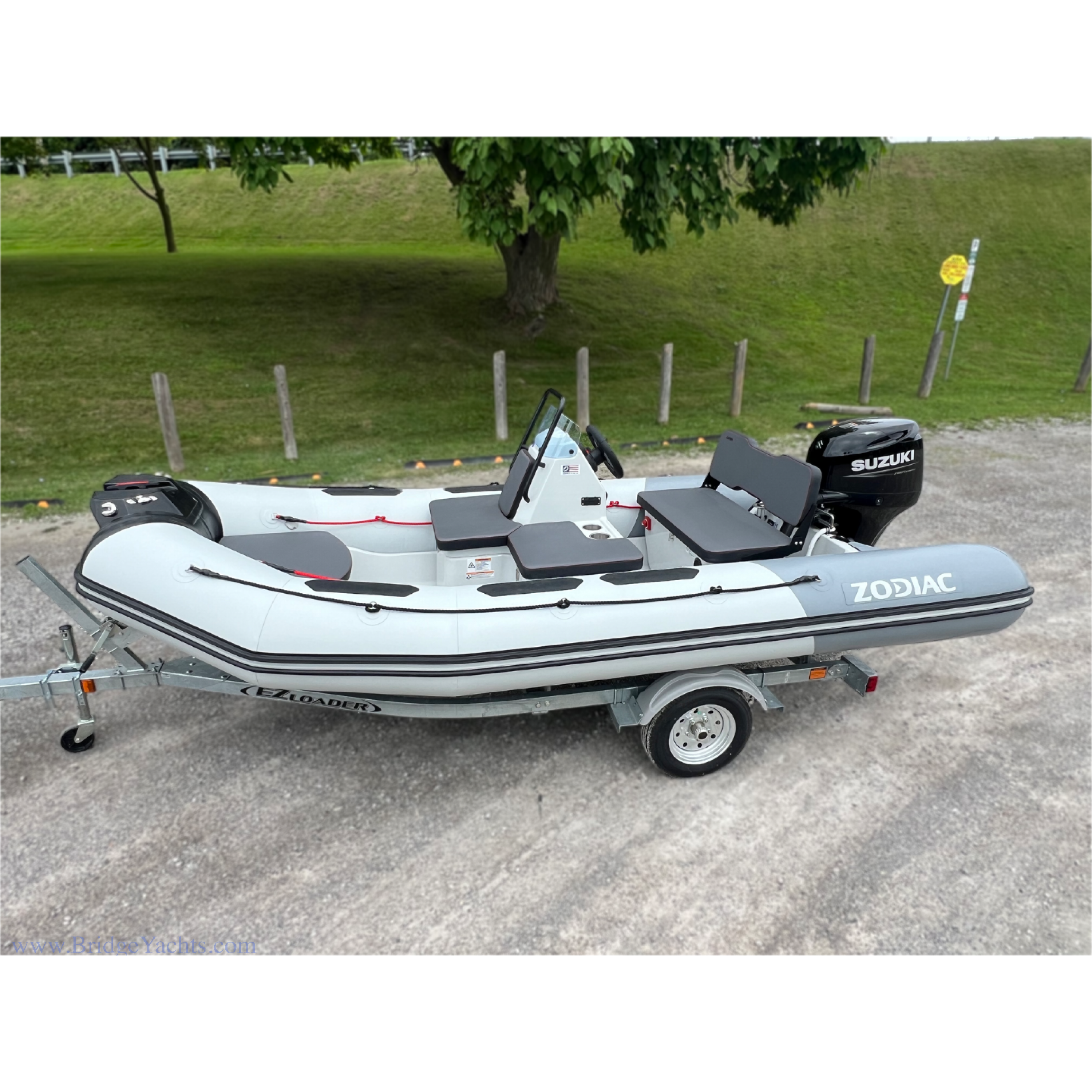 Zodiac Boat Open 4.2 Inflatable RIB - Hypalon Zodiac Boat Open 4.2 Inflatable RIB - Hypalon