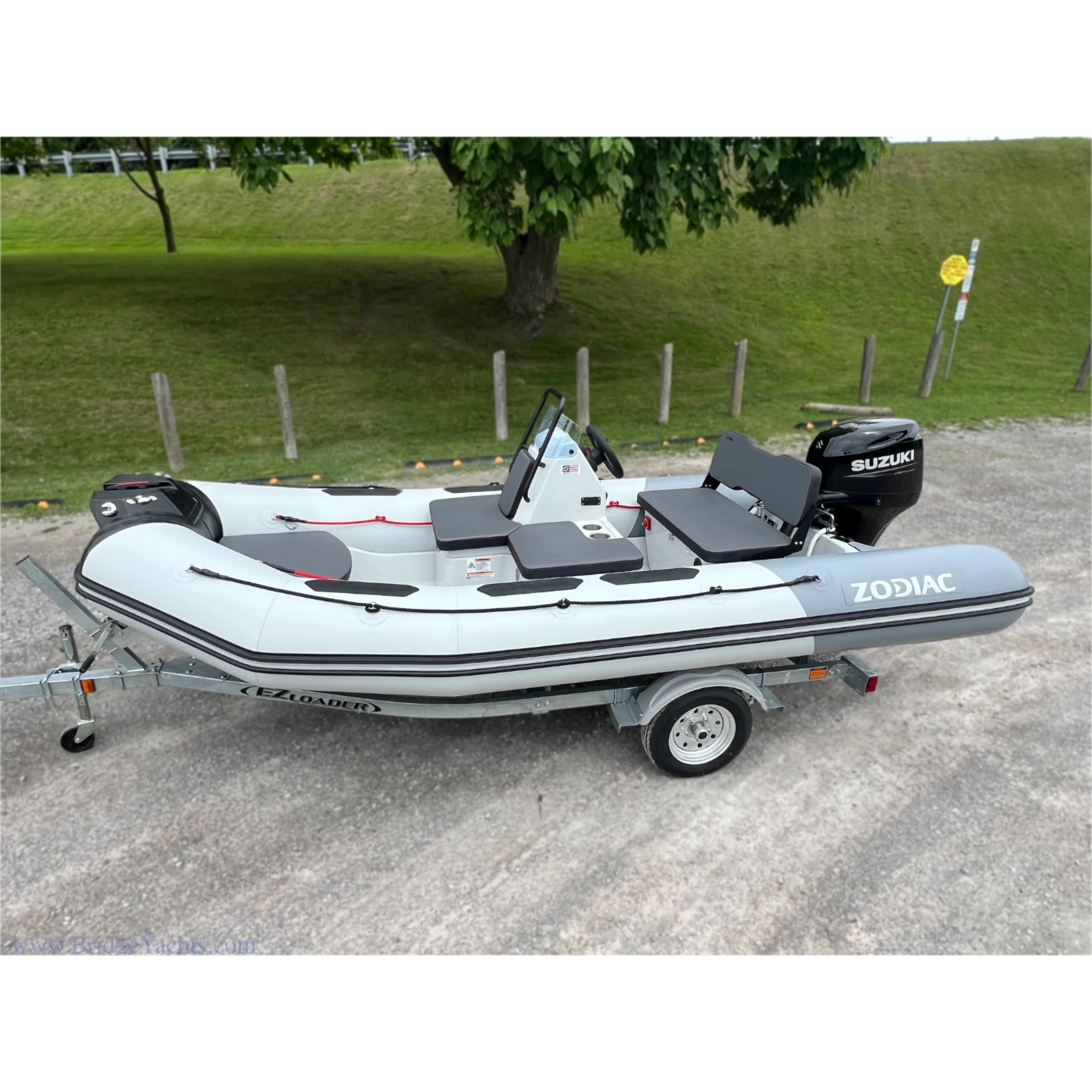 Zodiac Boat Open 4.2 Inflatable RIB - Hypalon Zodiac Boat Open 4.2 Inflatable RIB - Hypalon